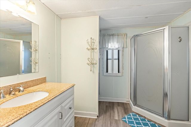 6526 Blue Water Court, Granbury, TX 76049