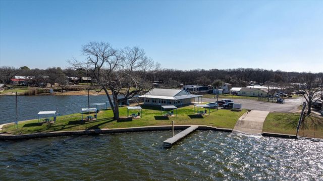 6526 Blue Water Court, Granbury, TX 76049