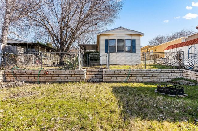 6526 Blue Water Court, Granbury, TX 76049