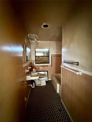 1446 GILMORE AVENUE, Lakeland, FL 33805