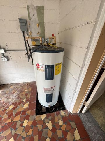 1446 GILMORE AVENUE, Lakeland, FL 33805