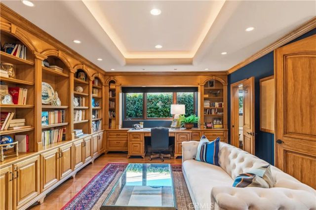 600 Ramona, Corona Del Mar, CA 92625