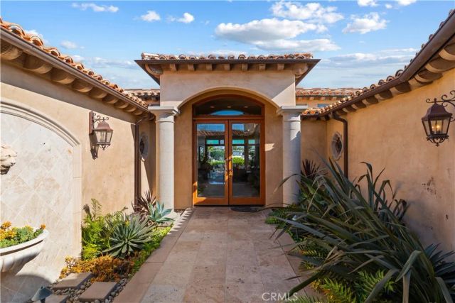 600 Ramona, Corona Del Mar, CA 92625