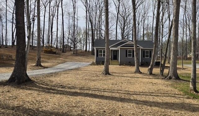 1267 Higginbotham Rd, Mcminnville, TN 37110