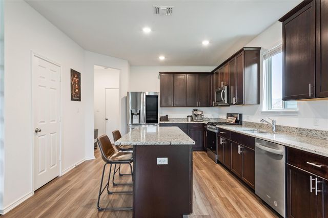 925 Duskywing WAY, Georgetown, TX 78626