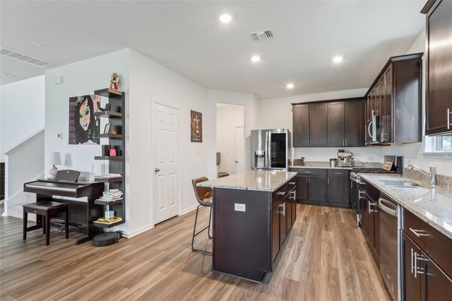 925 Duskywing WAY, Georgetown, TX 78626