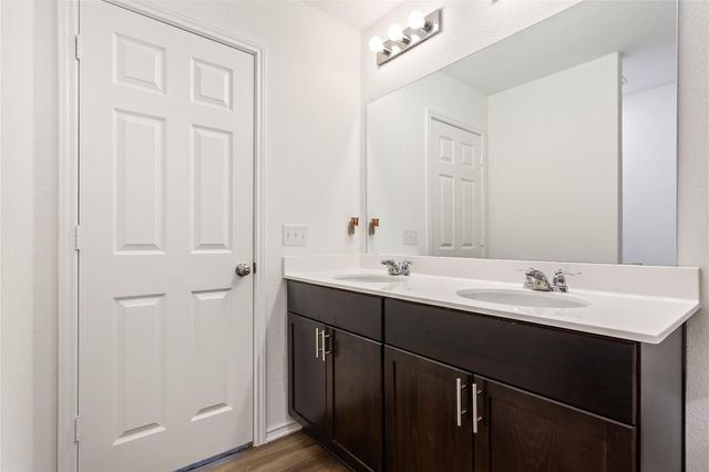 925 Duskywing WAY, Georgetown, TX 78626