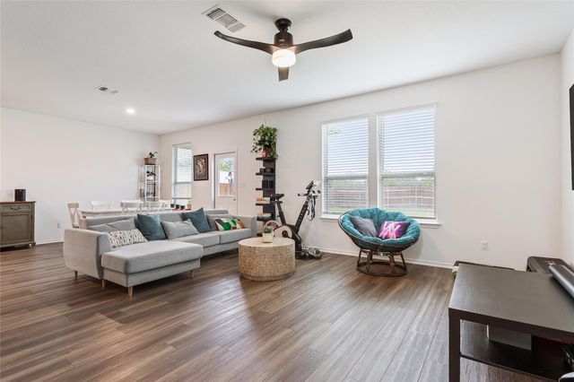 925 Duskywing WAY, Georgetown, TX 78626