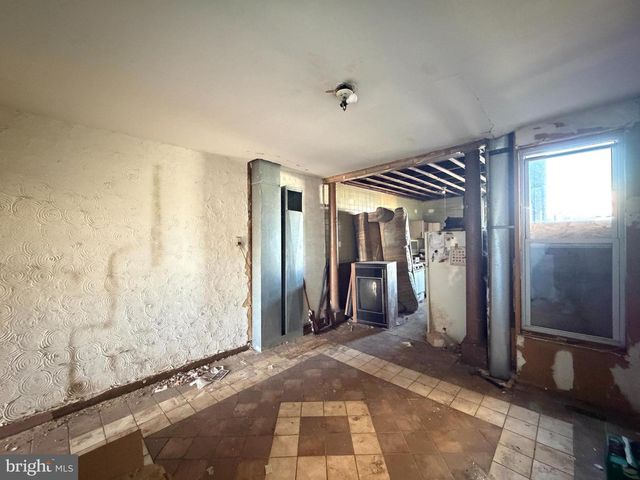 1110 S CONKLING ST, Baltimore, MD 21224