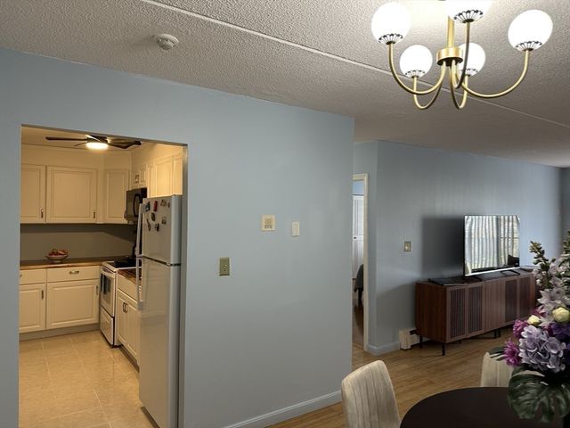 95 Nahant St 12, Lynn, MA 01902