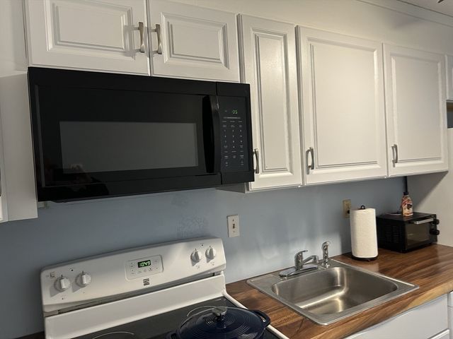 95 Nahant St 12, Lynn, MA 01902