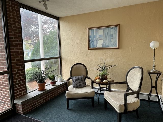 95 Nahant St 12, Lynn, MA 01902