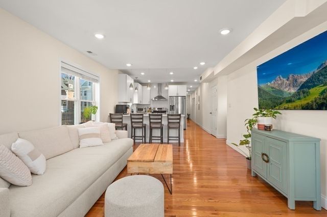 583 Main Street 583, Medford, MA 02155