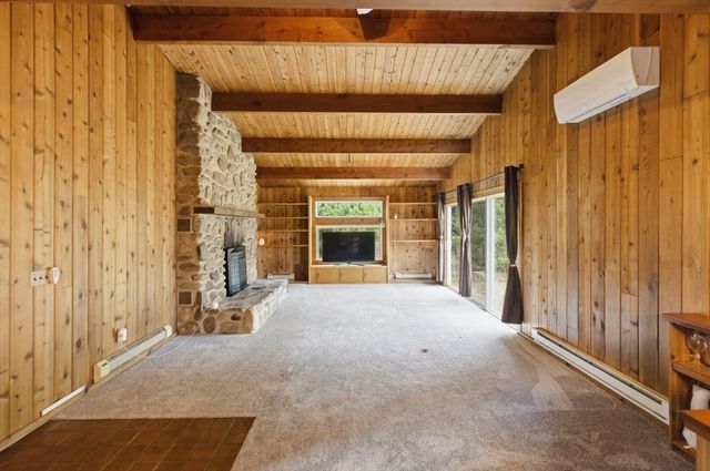 89 Walker St, Seekonk, MA 02771