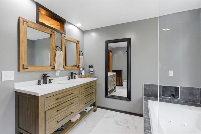 89 Walker St, Seekonk, MA 02771