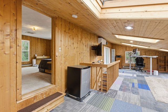 89 Walker St, Seekonk, MA 02771