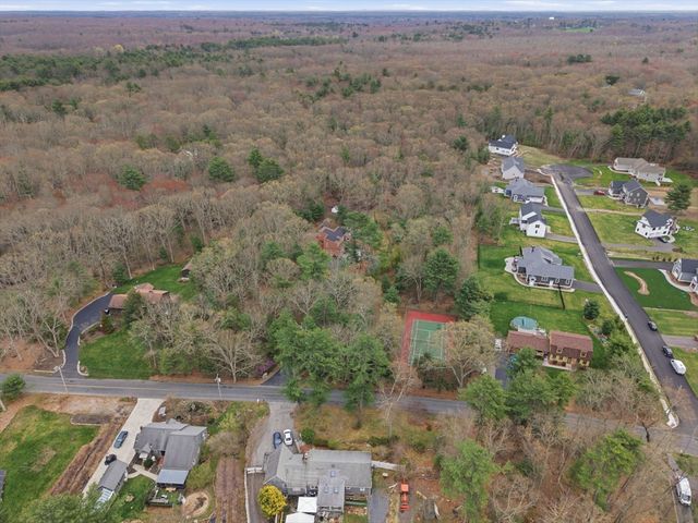 89 Walker St, Seekonk, MA 02771
