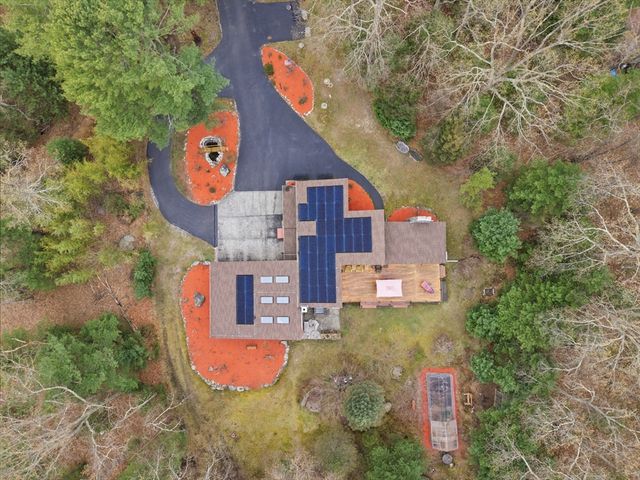 89 Walker St, Seekonk, MA 02771