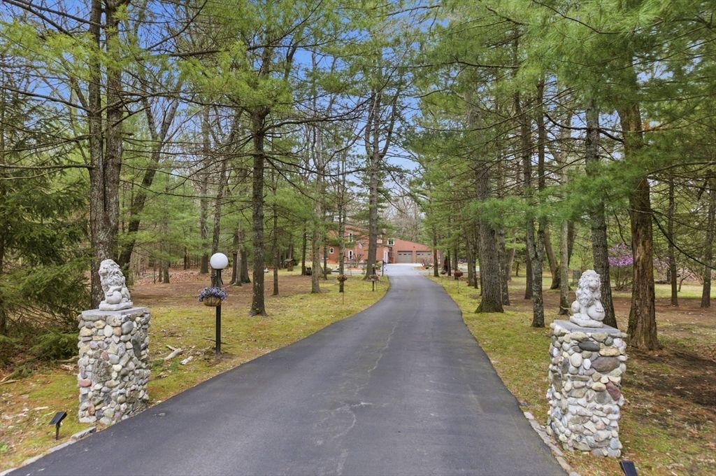 89 Walker St, Seekonk, MA 02771