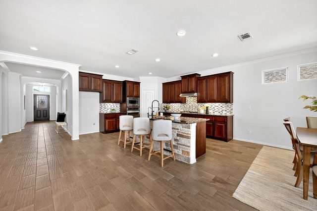 2318 Sky View, Midland, TX 79705