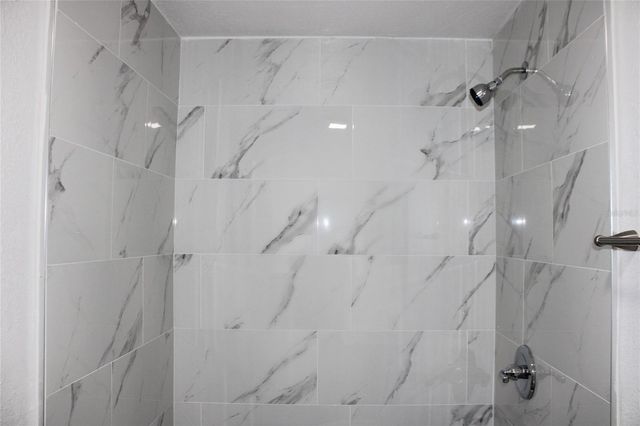 8308 ALLAMANDA AVENUE, Tampa, FL 33619