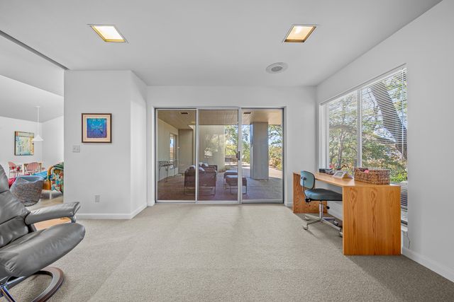 1225 Gardner Way, Medford, OR 97504