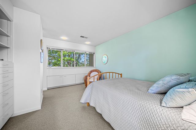 1225 Gardner Way, Medford, OR 97504