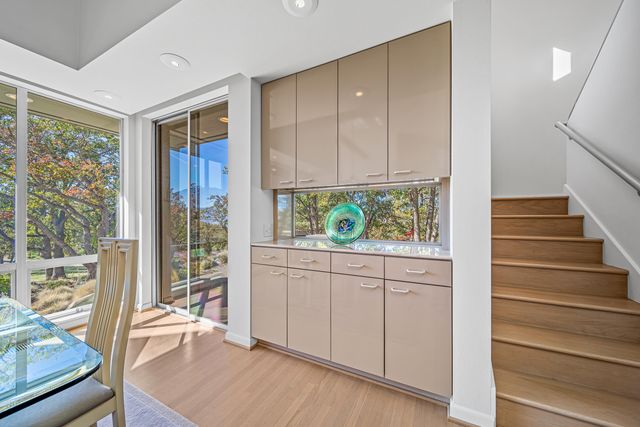 1225 Gardner Way, Medford, OR 97504