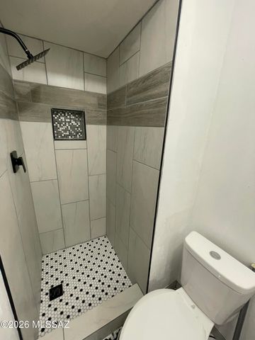 5801 E 2nd Street, Tucson, AZ 85711