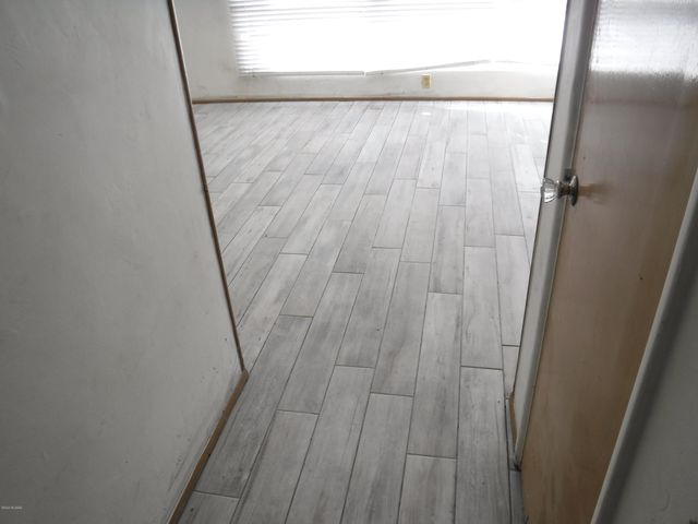 5801 E 2nd Street, Tucson, AZ 85711