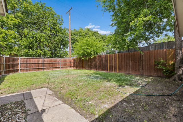 2345 Park Vista Drive, Dallas, TX 75228