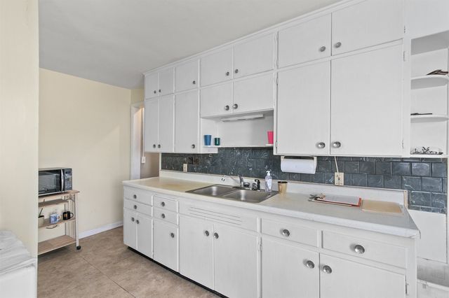 317 7th Street, West Des Moines, IA 50265