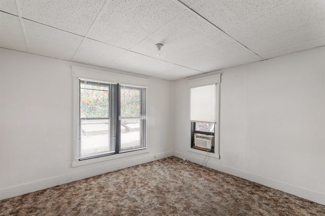 317 7th Street, West Des Moines, IA 50265