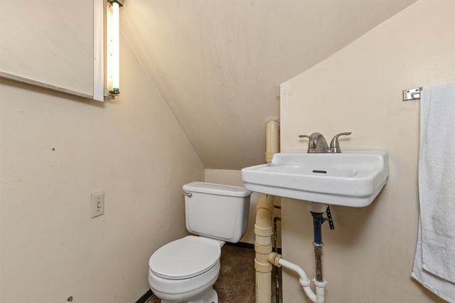 317 7th Street, West Des Moines, IA 50265