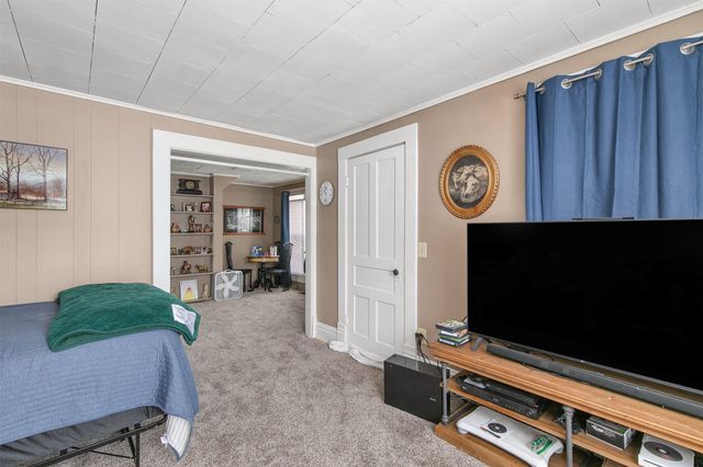 317 7th Street, West Des Moines, IA 50265