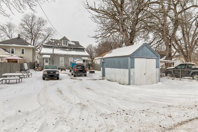 317 7th Street, West Des Moines, IA 50265