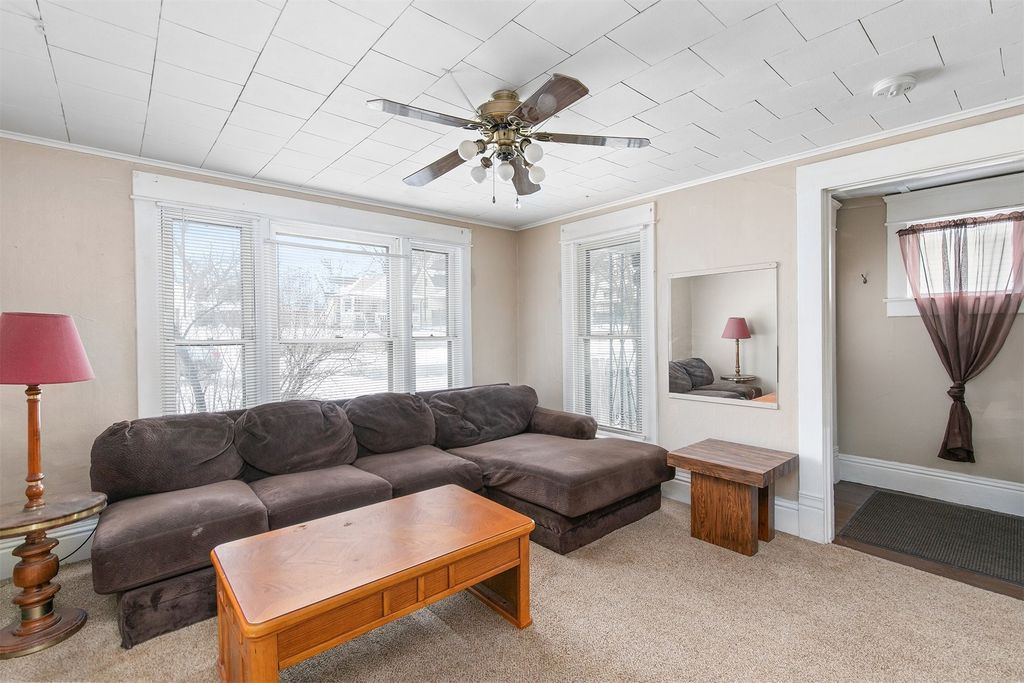 317 7th Street, West Des Moines, IA 50265