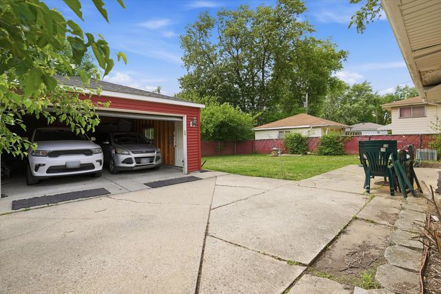 15342 DOBSON Avenue, South Holland, IL 60473