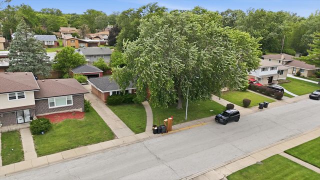 15342 DOBSON Avenue, South Holland, IL 60473