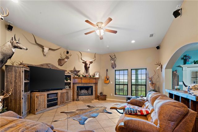 790 Fm 70, Sandia, TX 78383