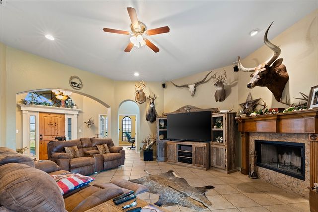 790 Fm 70, Sandia, TX 78383