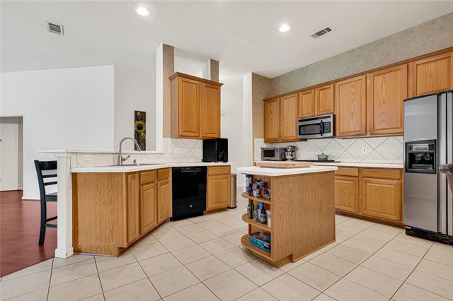 10202 Squirehill Court, Houston, TX 77070