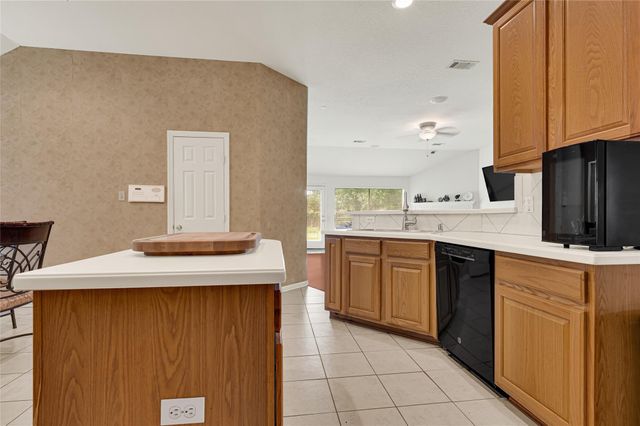 10202 Squirehill Court, Houston, TX 77070
