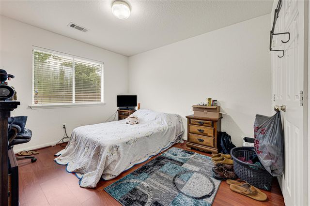 10202 Squirehill Court, Houston, TX 77070