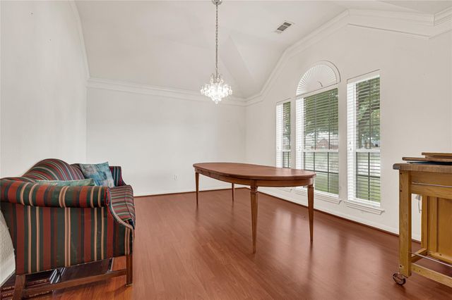 10202 Squirehill Court, Houston, TX 77070