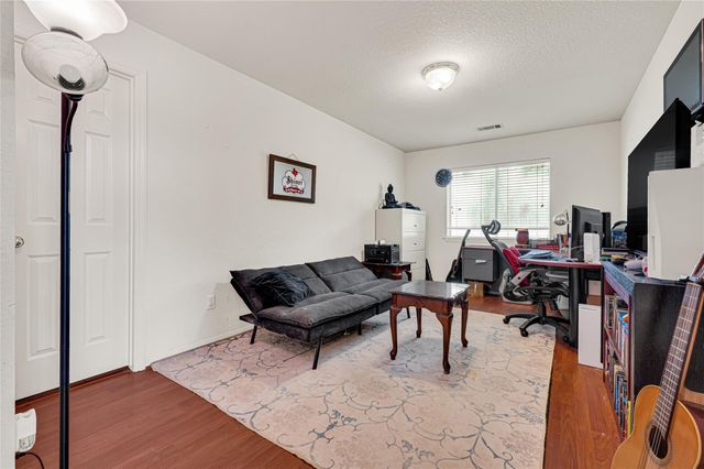 10202 Squirehill Court, Houston, TX 77070
