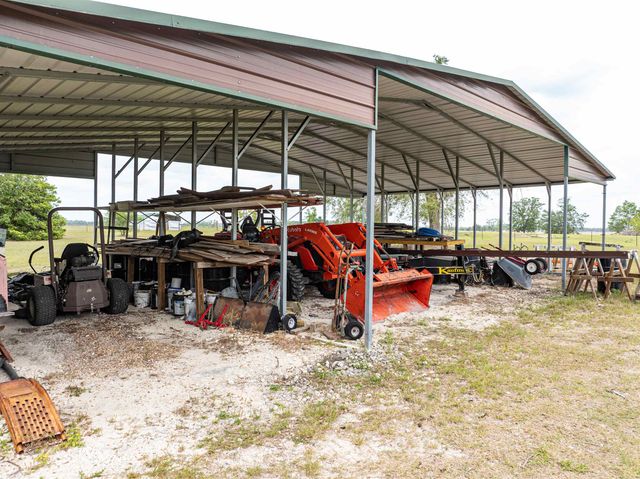 6676 SE CR 255, Lee, FL 32059