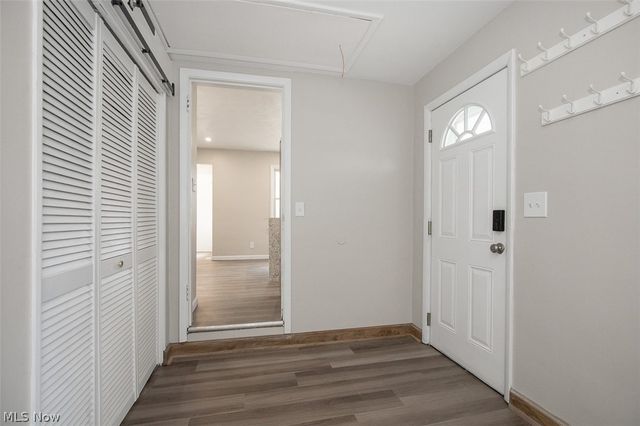 7520 W Wallings Road, North Royalton, OH 44133