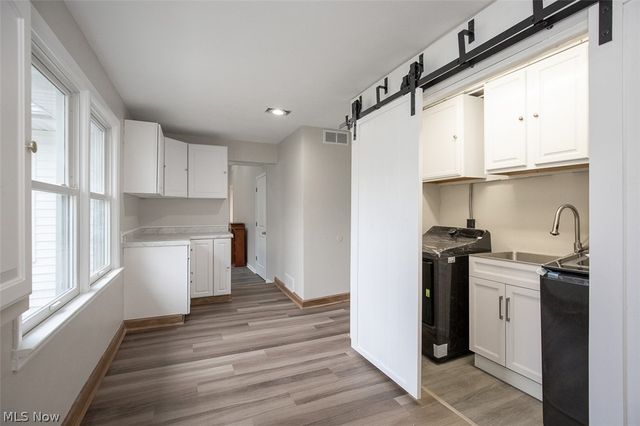 7520 W Wallings Road, North Royalton, OH 44133