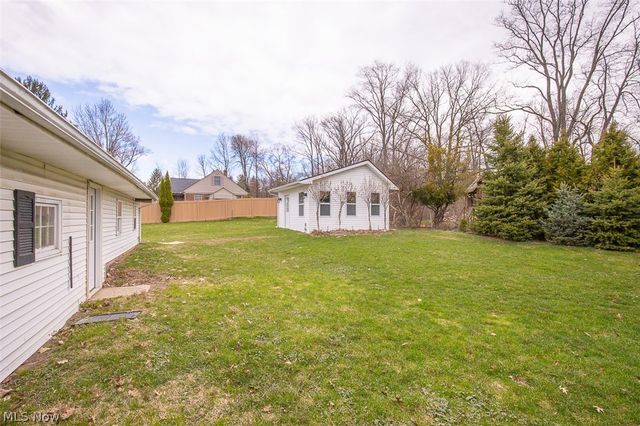 7520 W Wallings Road, North Royalton, OH 44133